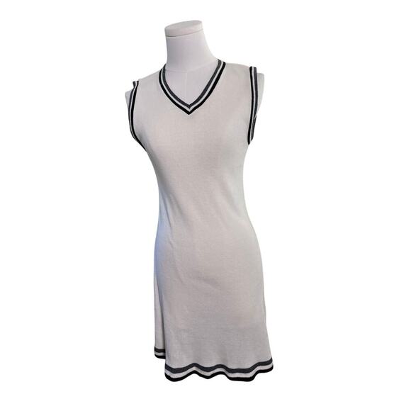 Hosanna Design U.S.A. Dresses & Skirts - Vintage Hosanna XS/S Sweater Dress White Black Acrylic Tenniscore Preppy